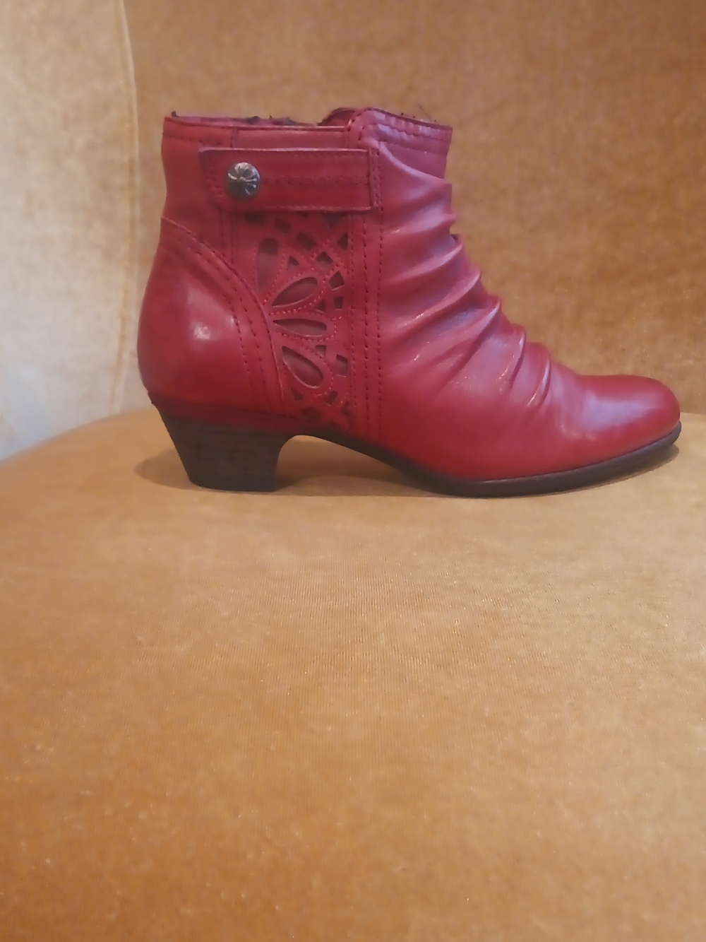 Rockport Cobb Hill Abilene Ankle Boot